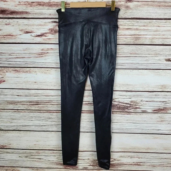 Spanx Size Small Faux Leather Side Stripe Leggings Black w/ White Stripe - Picture 6 of 12